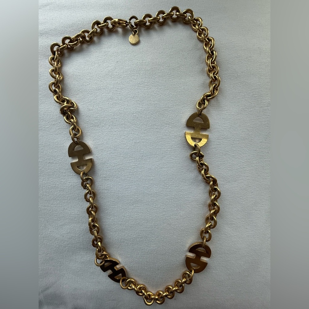 CELINE Maillon Triomphe Necklace - Picture 7 of 10